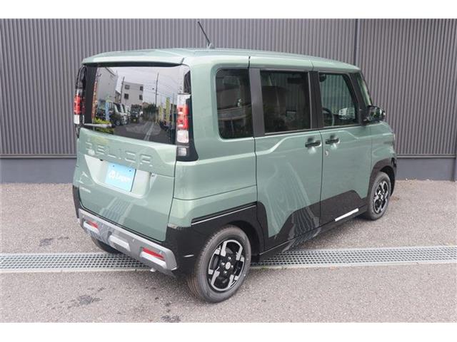 Mitsubishi Delica Mini 8