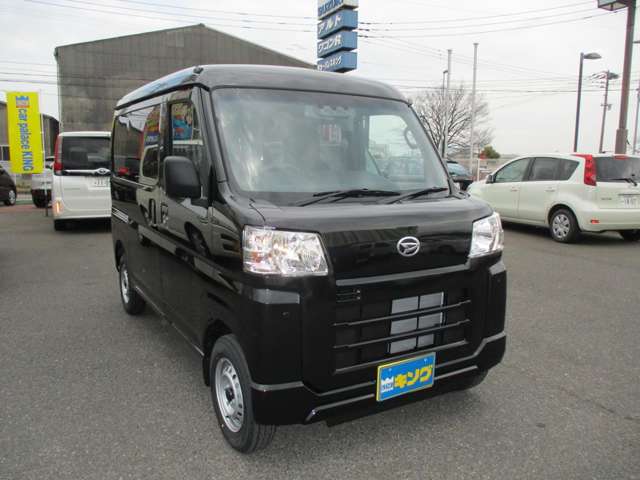 Daihatsu Hijet Cargo 4
