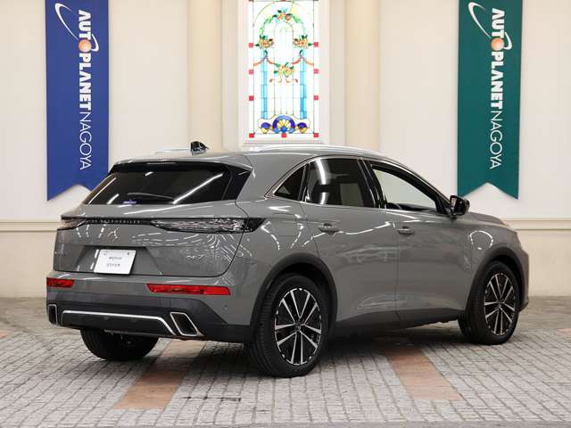 DS Automobiles DS7 4