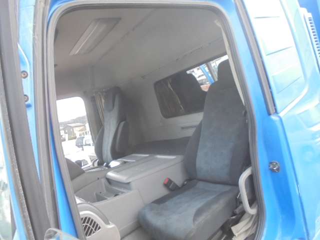 UD Trucks Quon 5