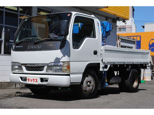 Isuzu Elf 12