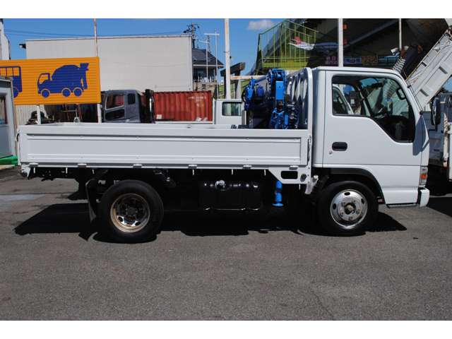 Isuzu Elf 7