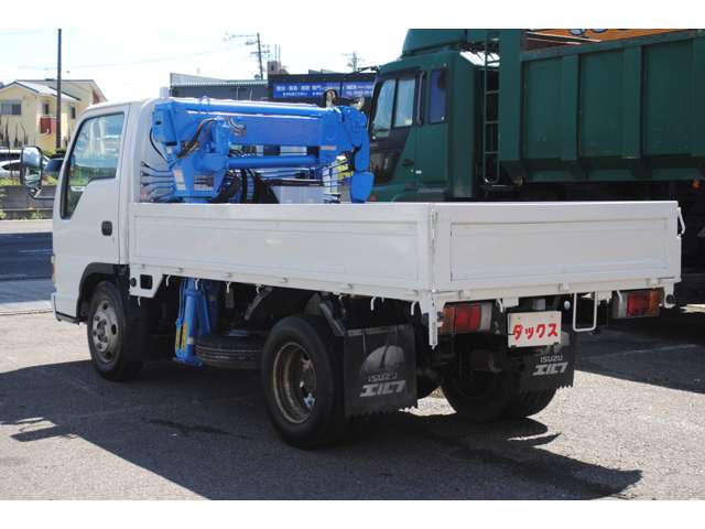 Isuzu Elf 10