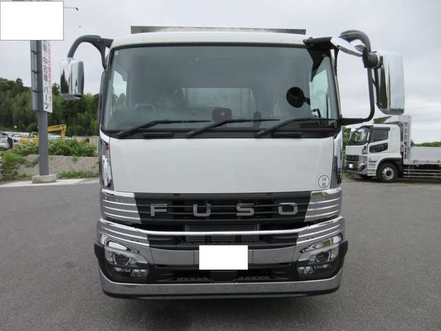 Mitsubishi Fuso Super Great 2