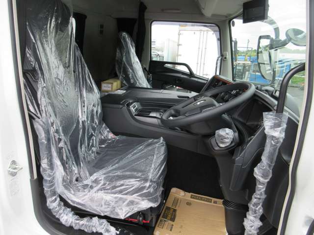 Mitsubishi Fuso Super Great 7