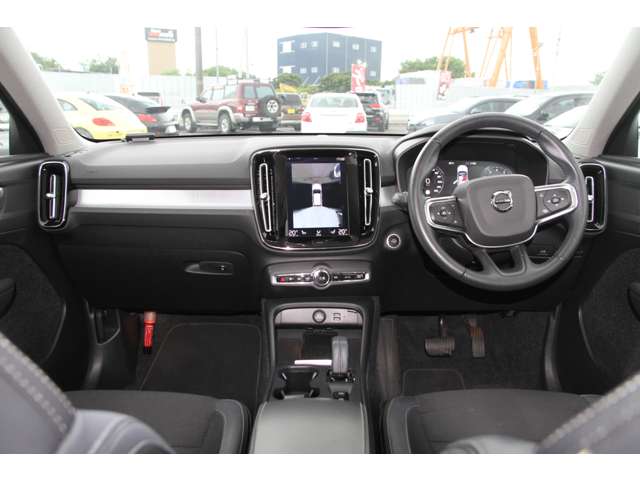 Volvo XC40 5
