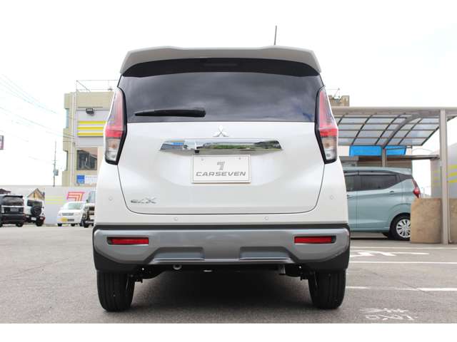 Mitsubishi eK X 8