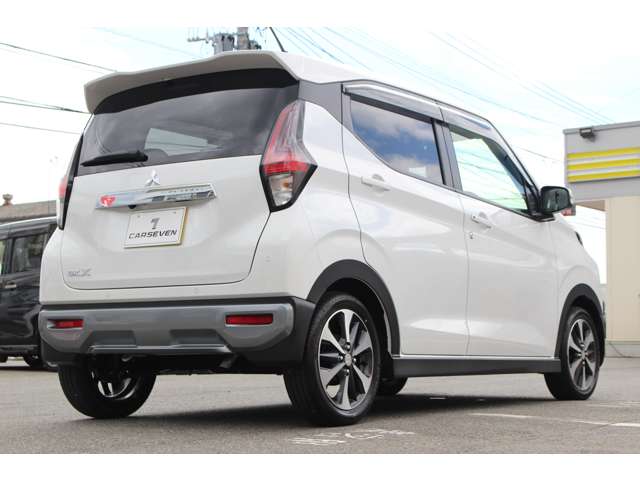 Mitsubishi eK X 9
