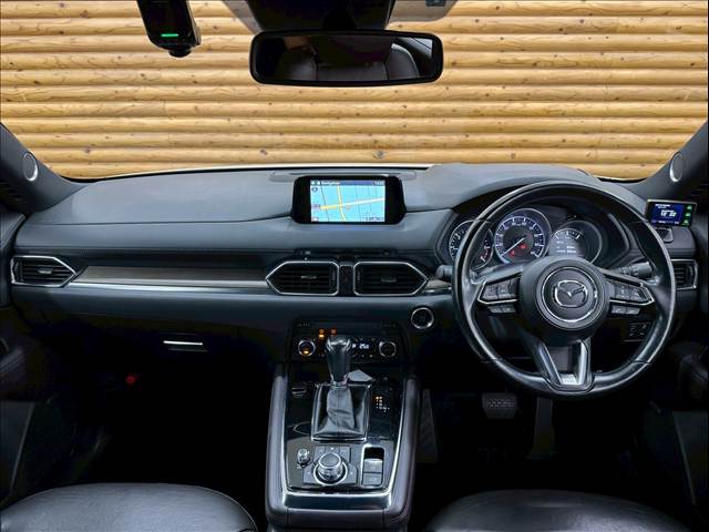 Mazda CX-8 3