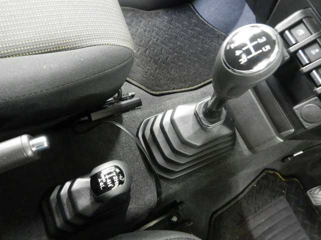 Suzuki Jimny Sierra 11