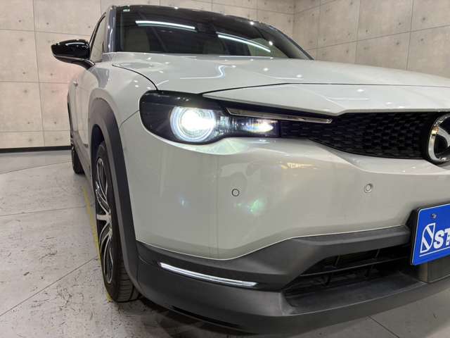 Mazda MX-30 11