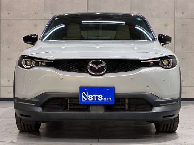 Mazda MX-30 8