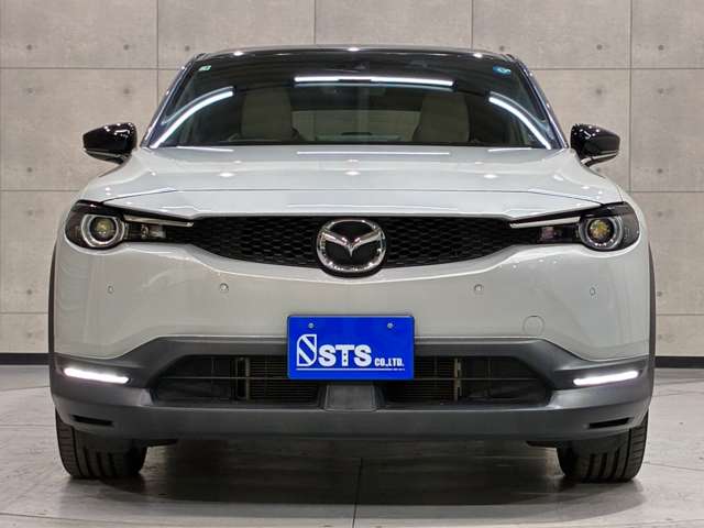 Mazda MX-30 9