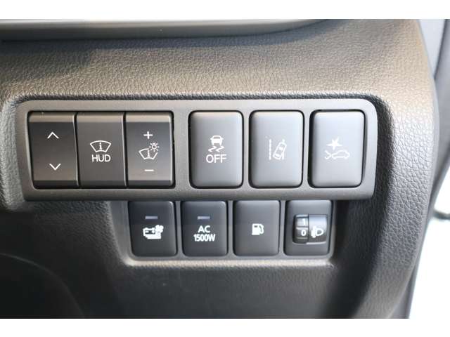 Mitsubishi Eclipse Cross 11