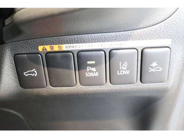 Mitsubishi Outlander PHEV 11
