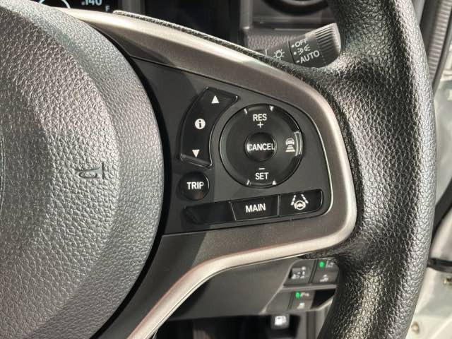 Honda N-VAN 12