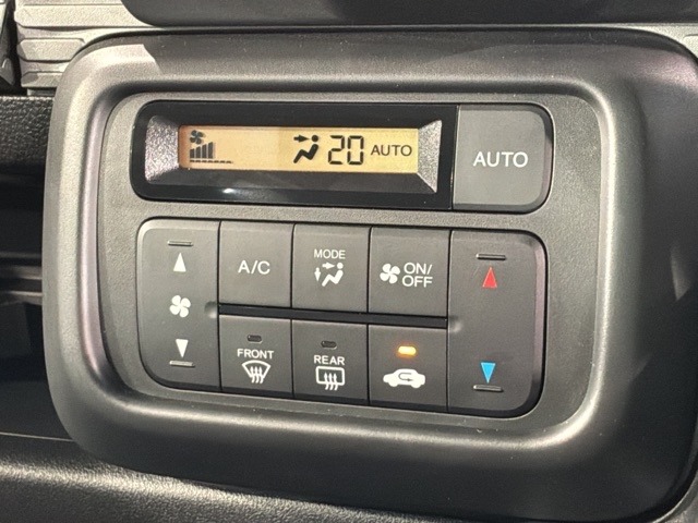 Honda N-VAN 10