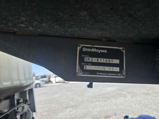 Isuzu Elf 12