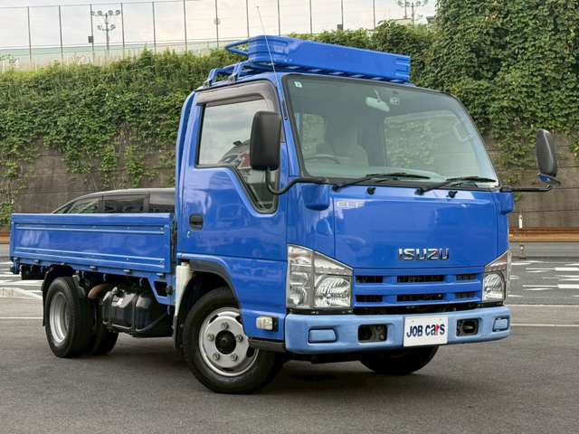 Isuzu Elf 3
