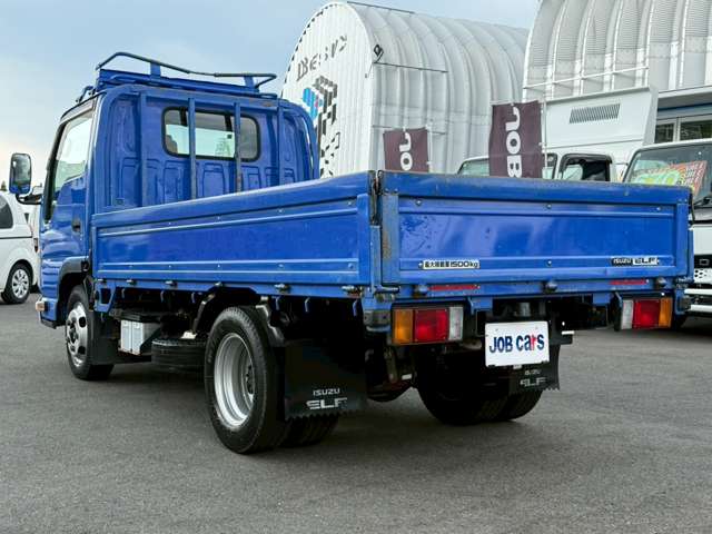 Isuzu Elf 8