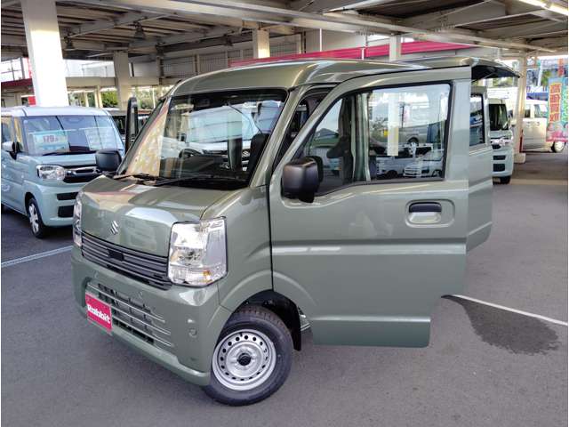Suzuki Every 12