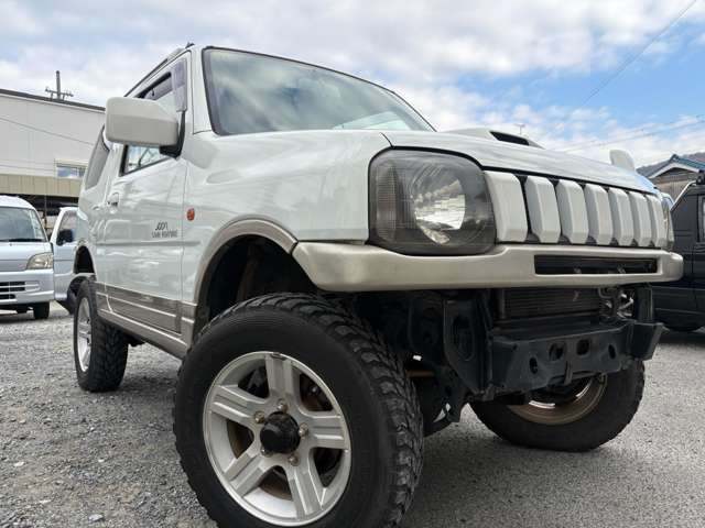 Suzuki Jimny 4
