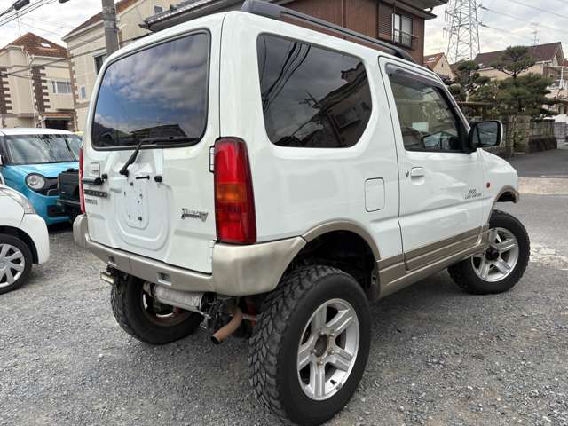 Suzuki Jimny 9