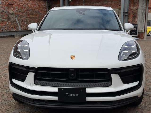Porsche Macan 3