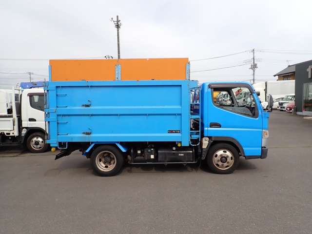 Mitsubishi Fuso Canter 5