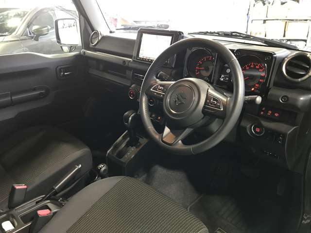 Suzuki Jimny Sierra 7