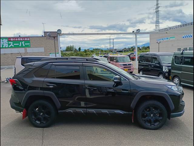 Toyota RAV4 6
