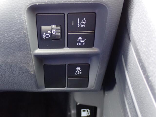 Honda N-VAN 12