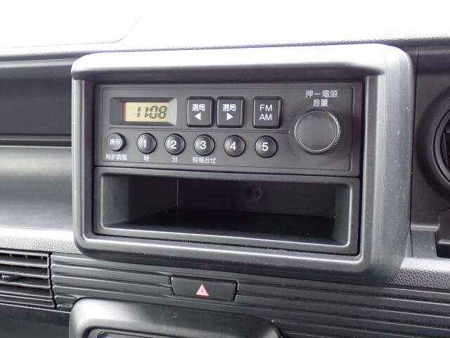 Honda N-VAN 8