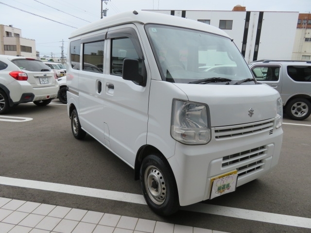 Suzuki Every 9