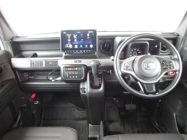 Honda N-VAN 12