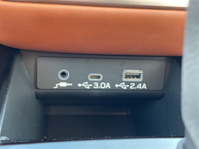 Subaru Legacy Outback 9