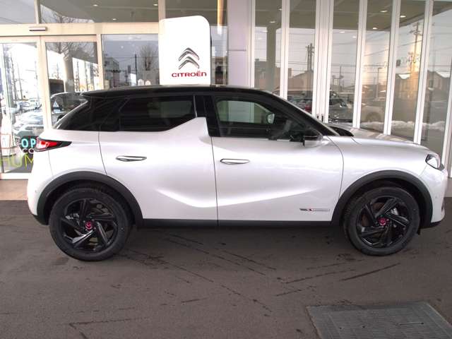 DS Automobiles DS 3 Crossback E-TENSE 7