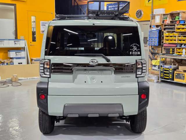 Daihatsu Taft 11