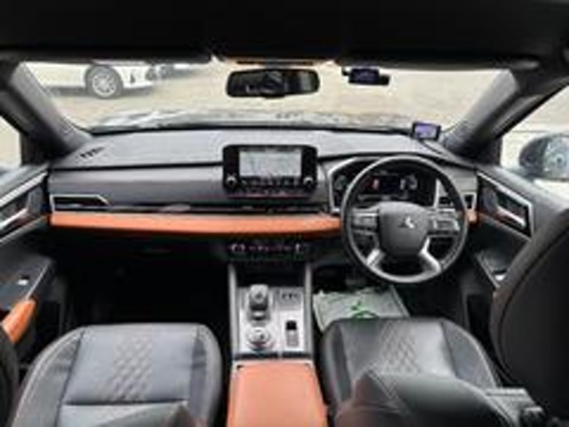 Mitsubishi Outlander 9