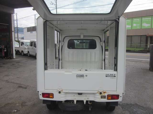 Daihatsu Hijet Truck 11