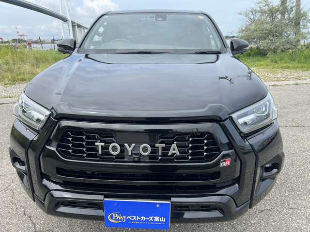 Toyota Hilux 7