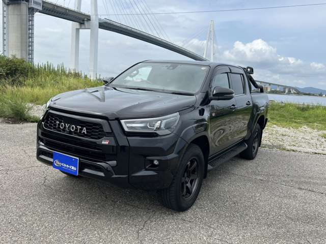 Toyota Hilux 9