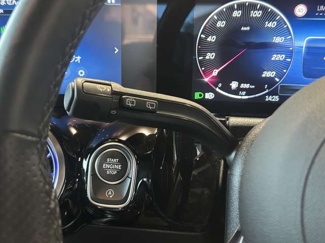 Mercedes-Benz GLA-Class 11