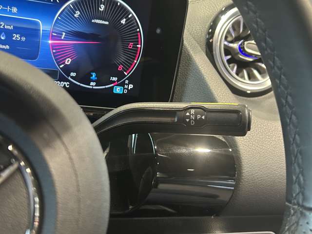 Mercedes-Benz GLA-Class 10