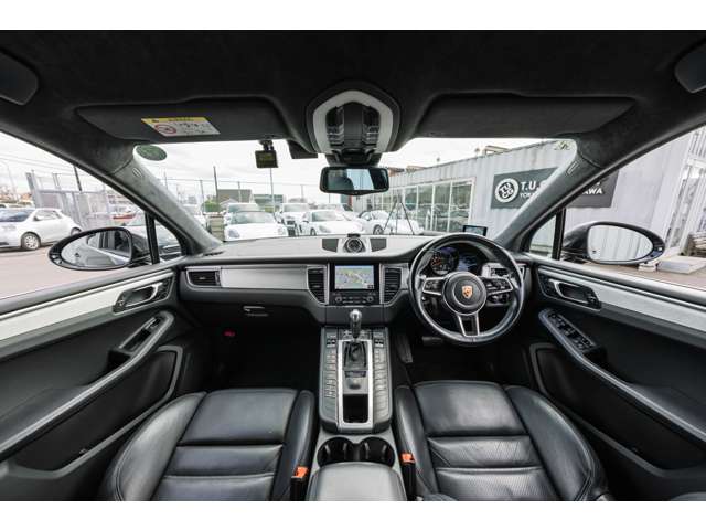 Porsche Macan 10