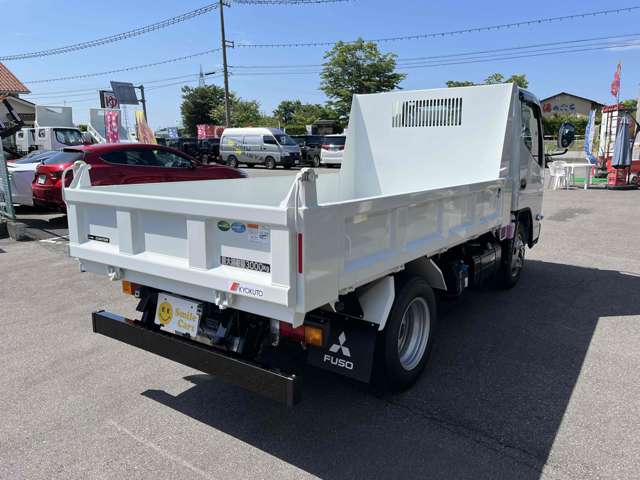 Mitsubishi Fuso Canter 6