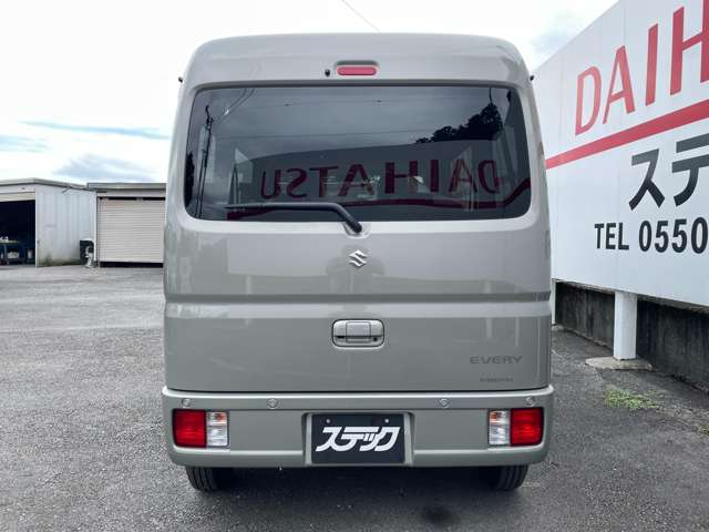 Suzuki Every 9