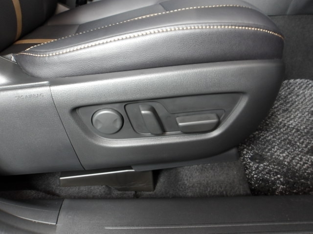 Mazda CX-60 9