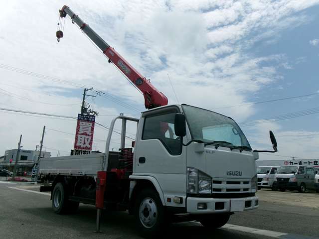 Isuzu Elf 3