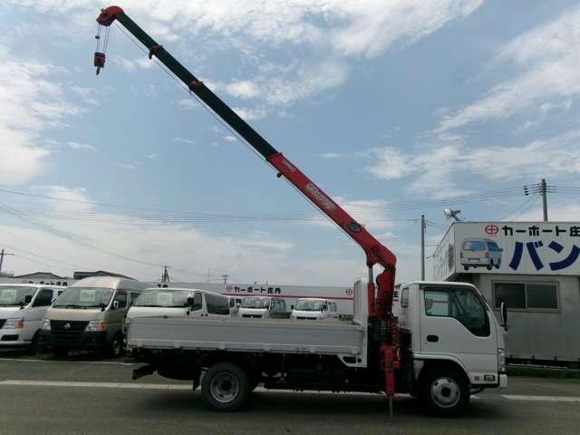 Isuzu Elf 4